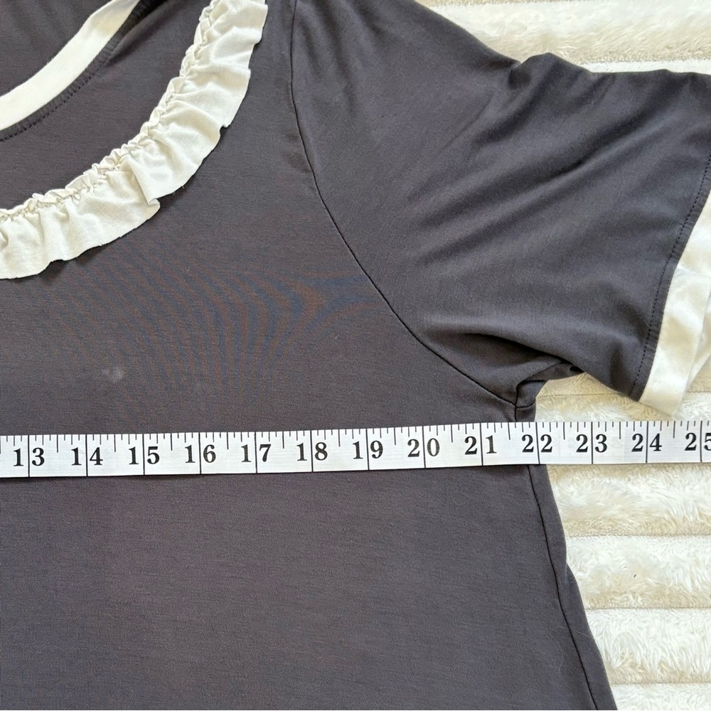 POL Ruffle Trim Tunic Top Gray White Boho Peasant Relaxed Fit Large - Picture 7 of 8